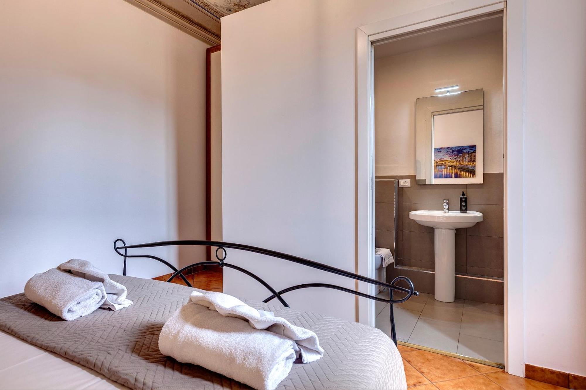 Pisana Apartment By Mamo Firenze Esterno foto
